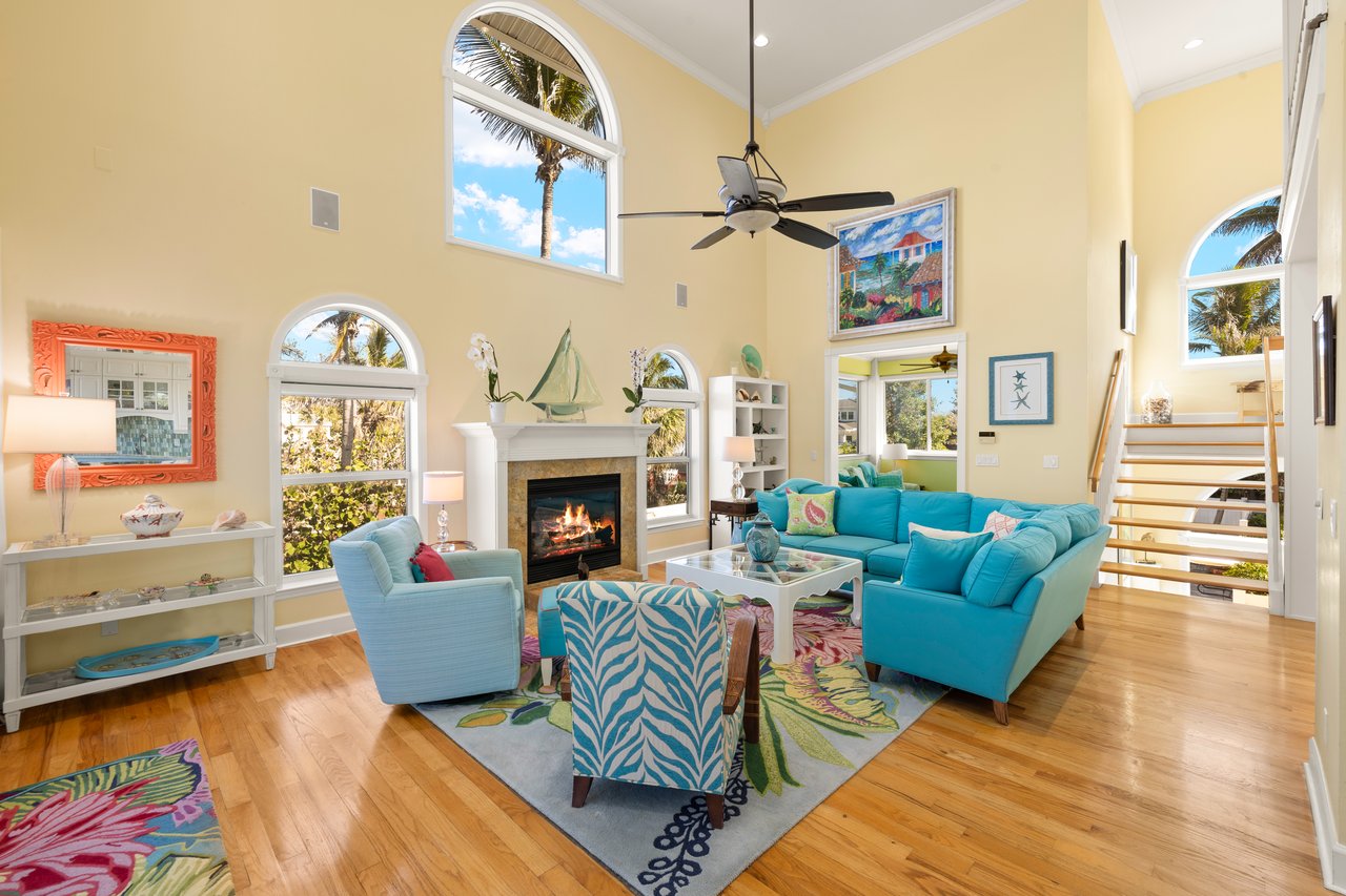 15899 Captiva DR