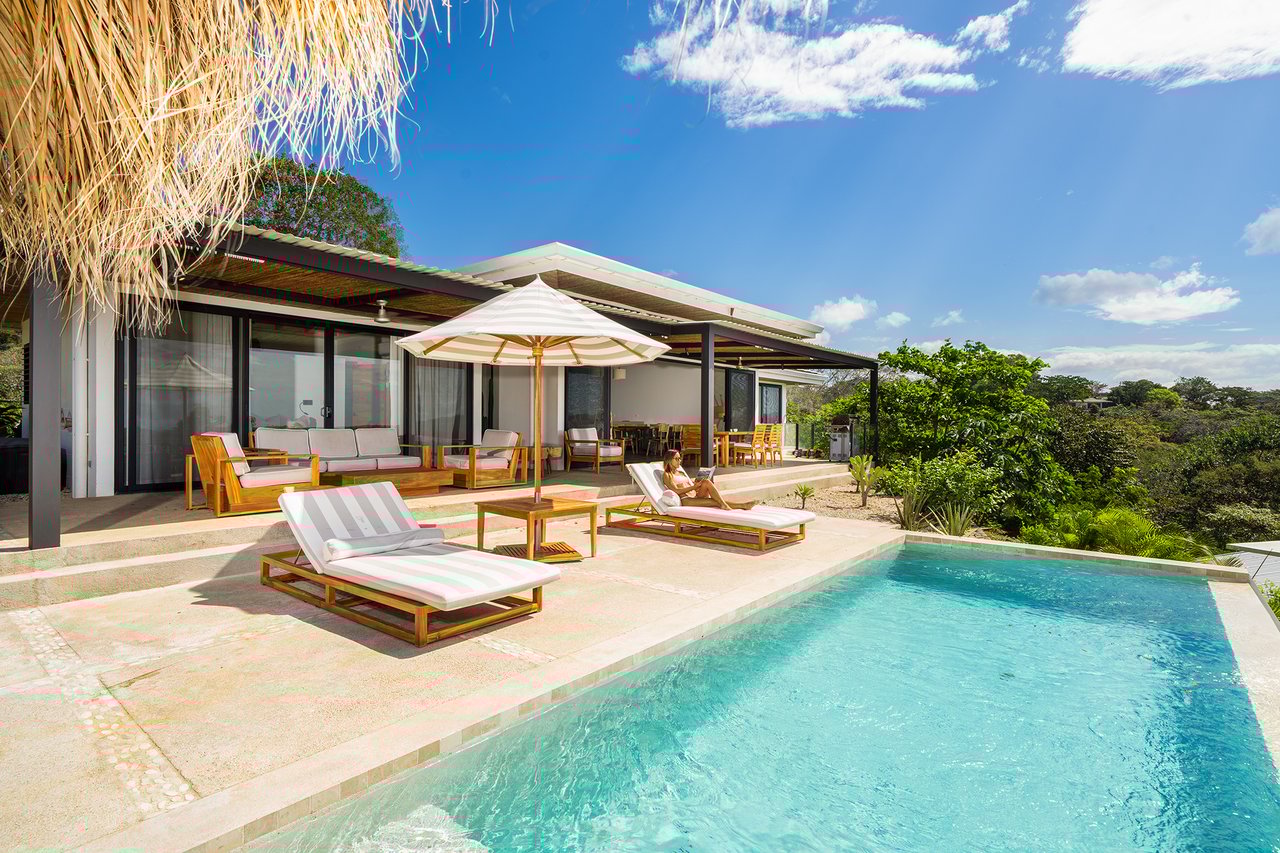 Casa Salinas – 3 beds ocean view home in playa grande
