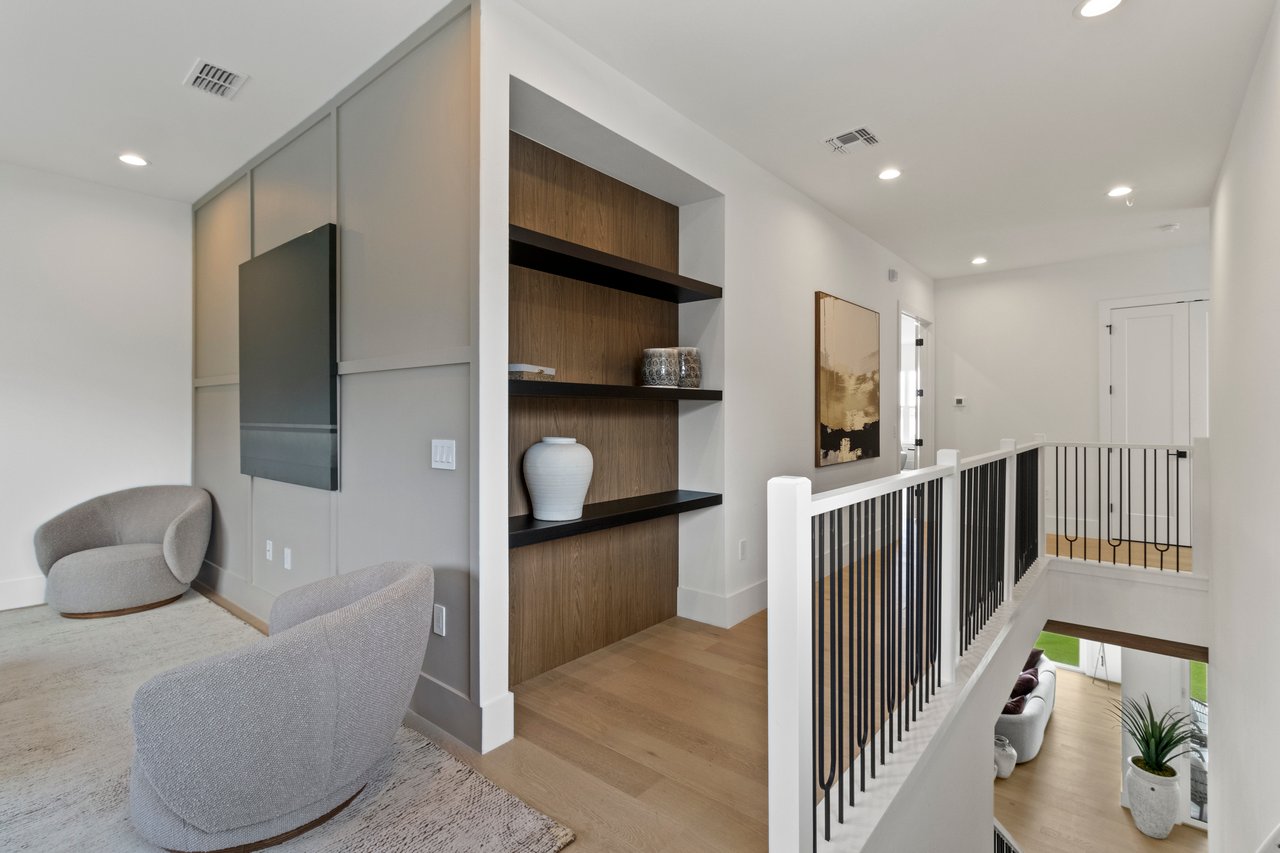 7706 Ficquette Rd- Windermere