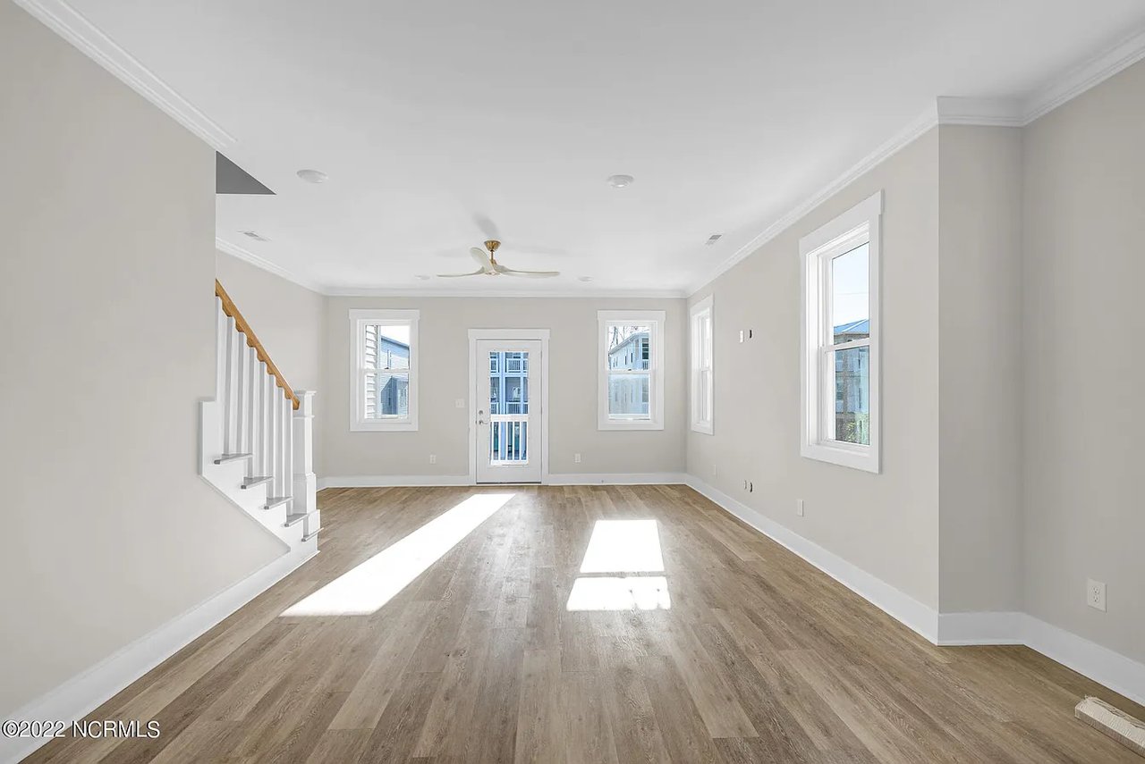 217 N Third Ave #2