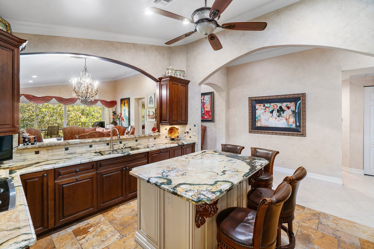 6181 Island Walk C 