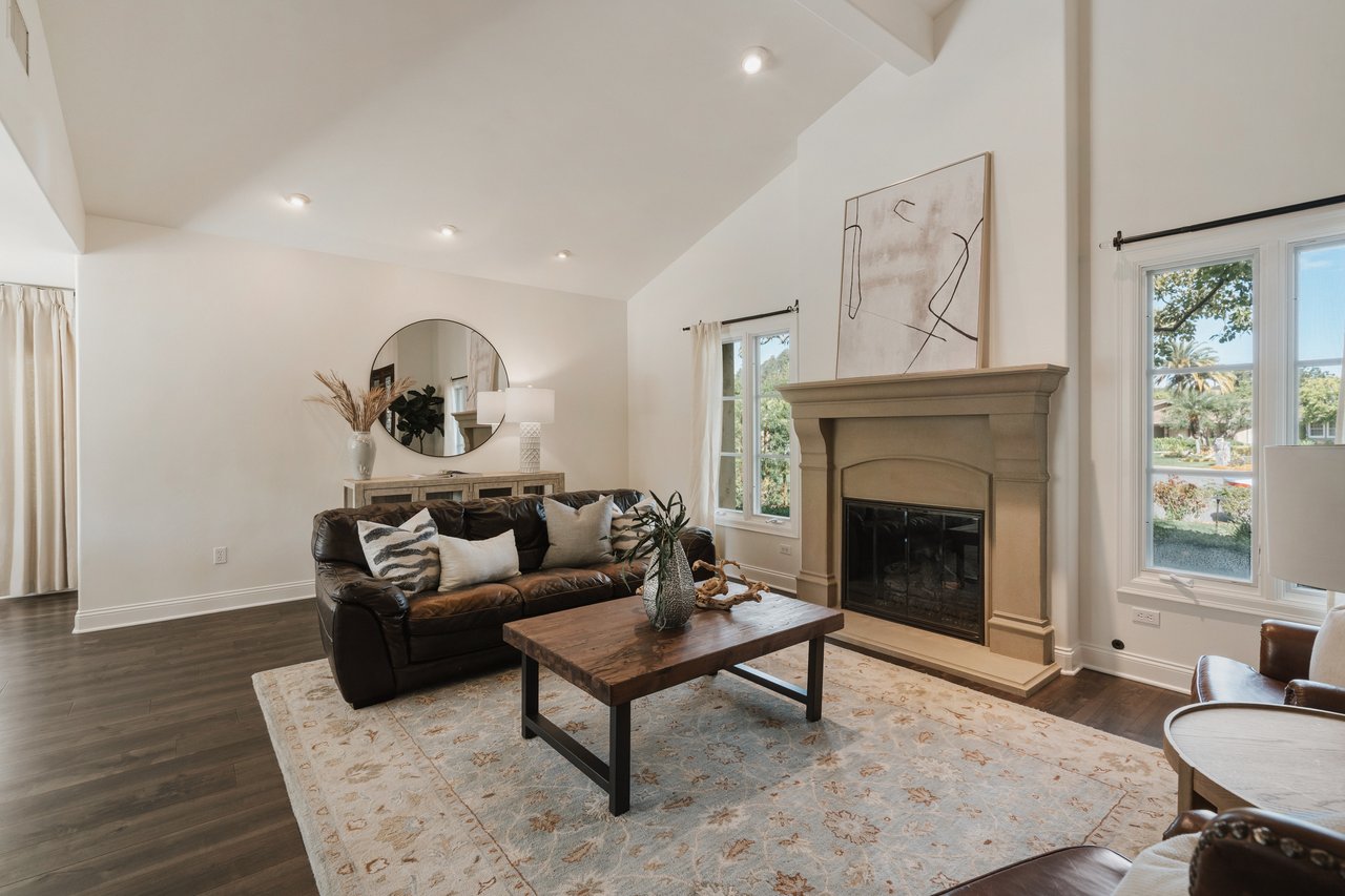 18162 Stratford Circle