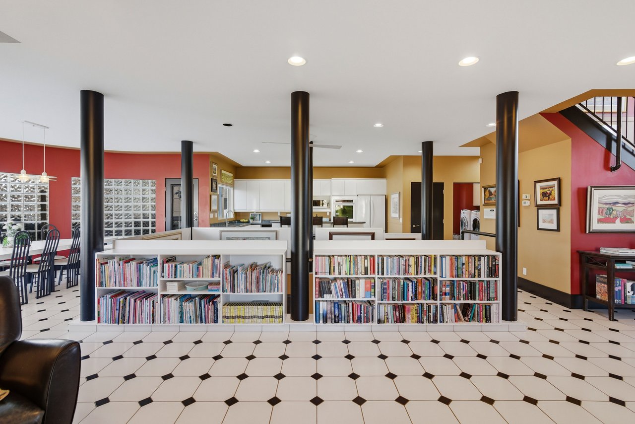 64 Patterson Mews SW