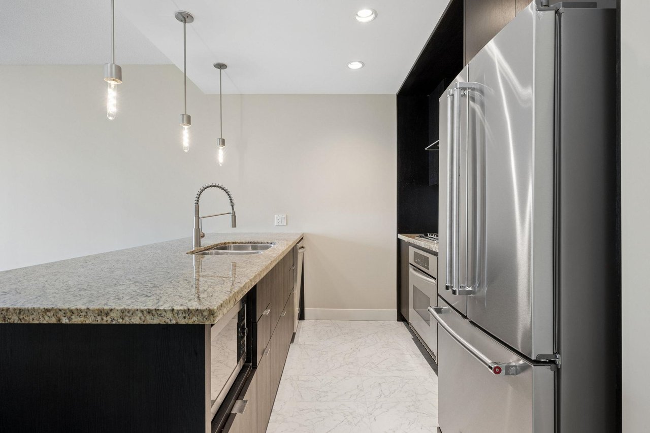 1201-7088 18th Ave Unit: 1201