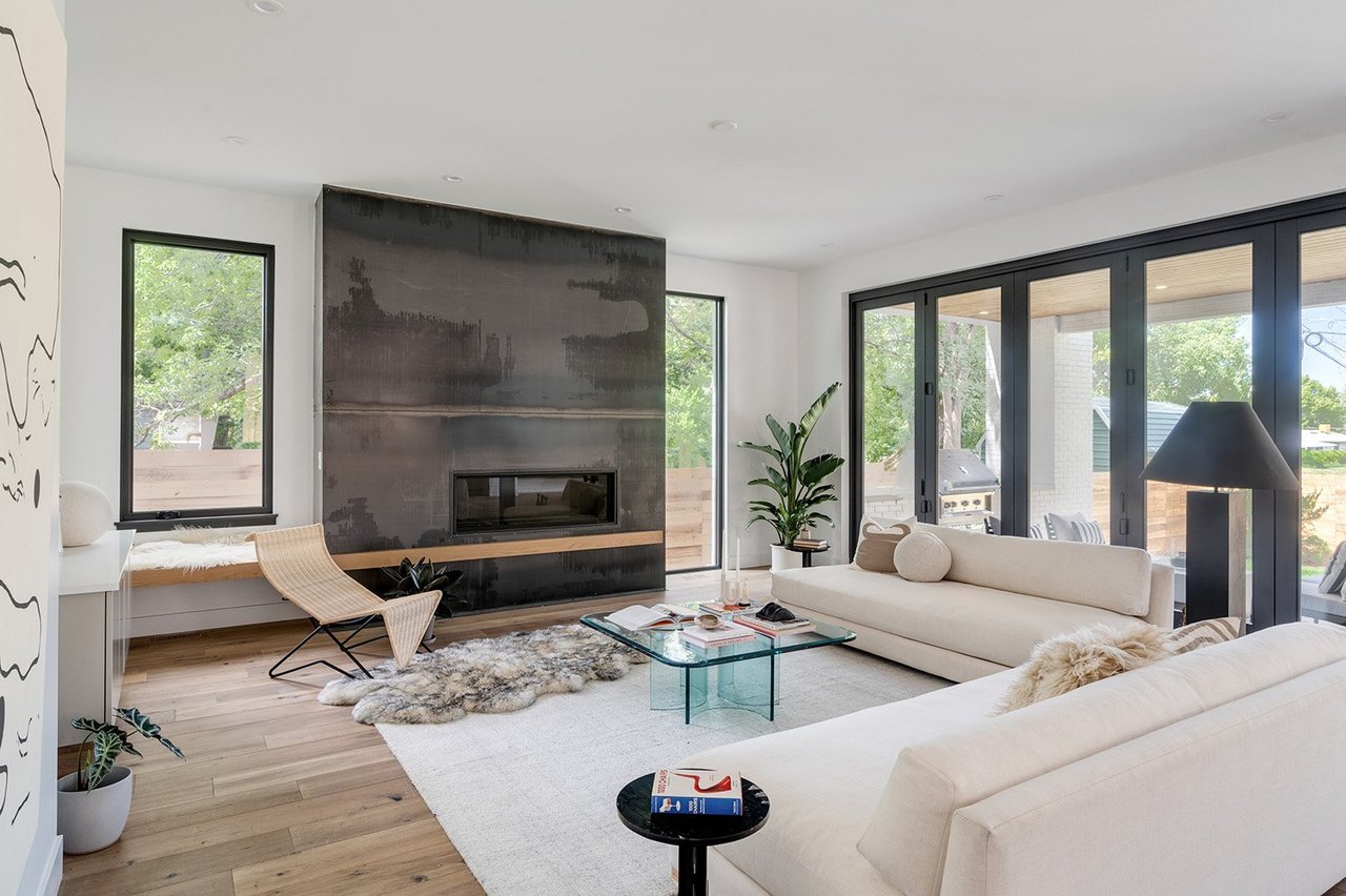  2565 S JACKSON STREET 