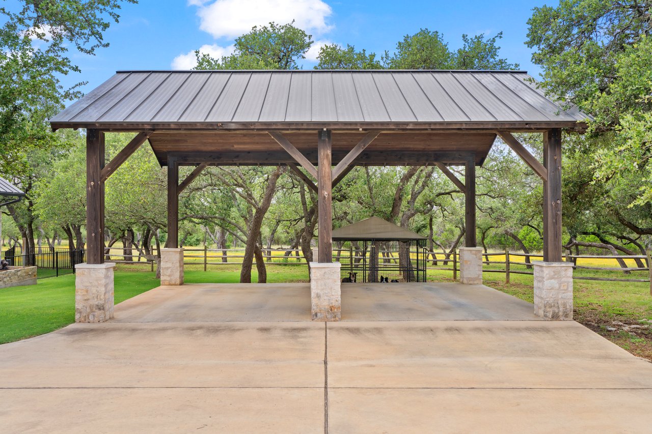 1457 Avenida High View