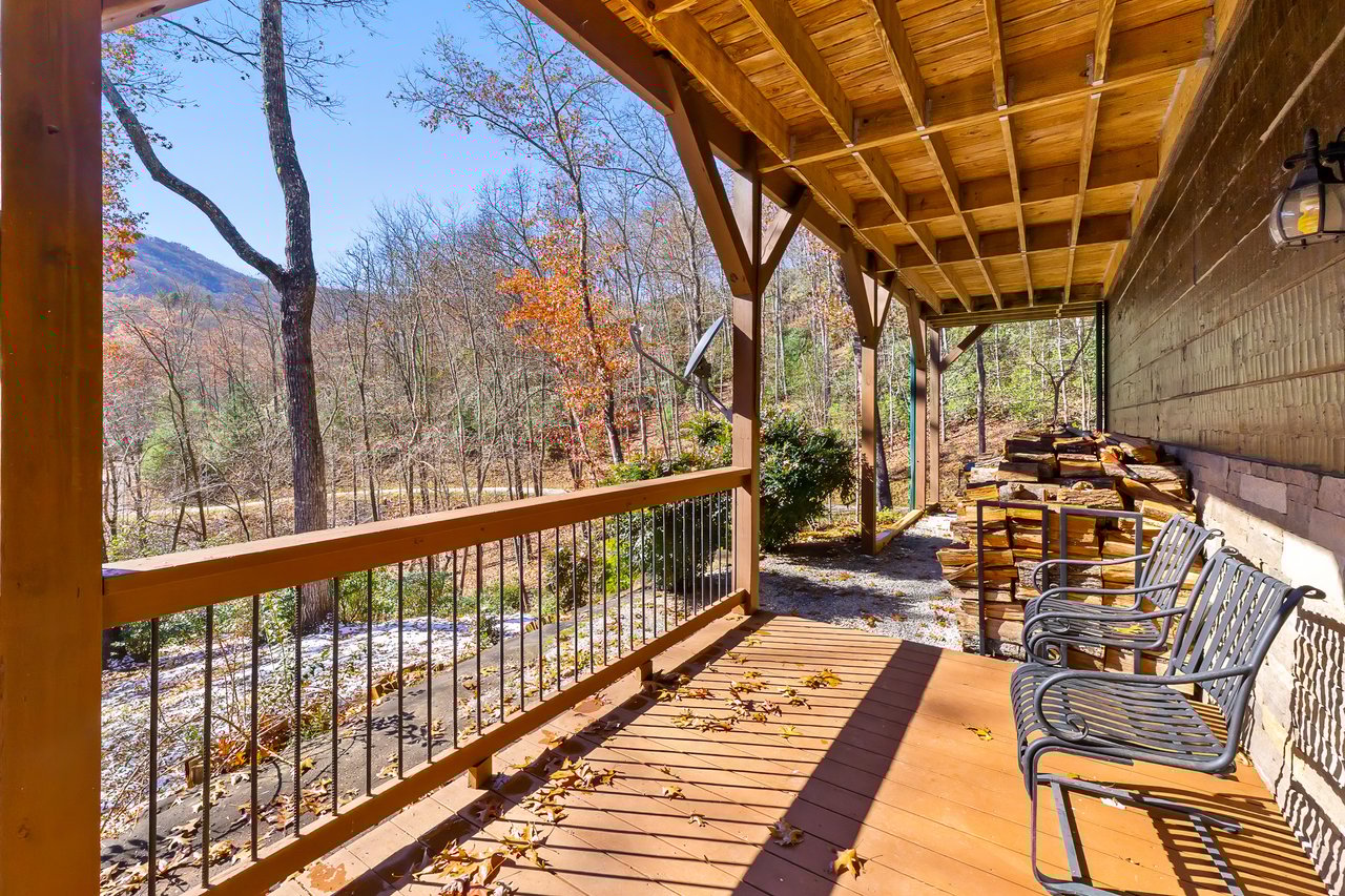 151 Diamond Falls Boulevard