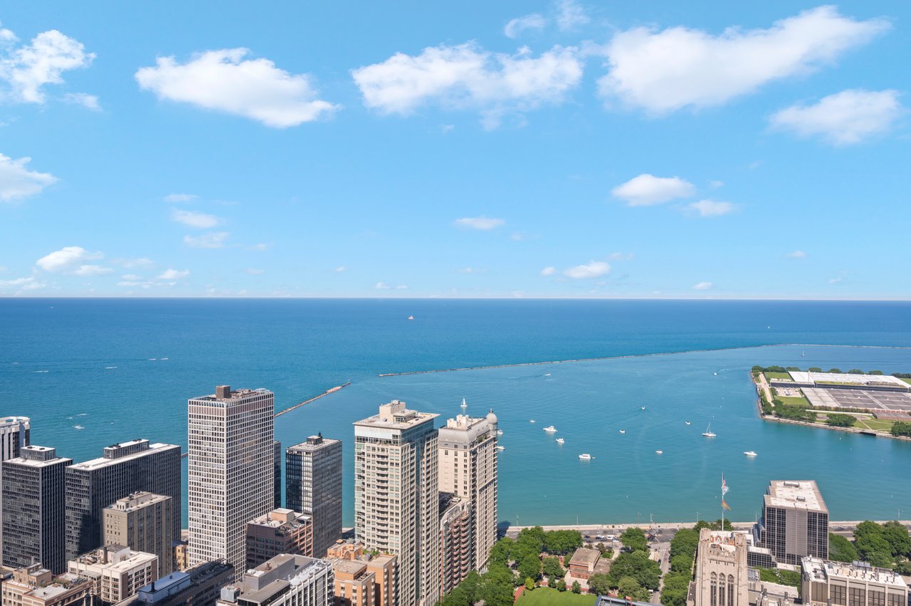 161 East Chicago Ave 50B