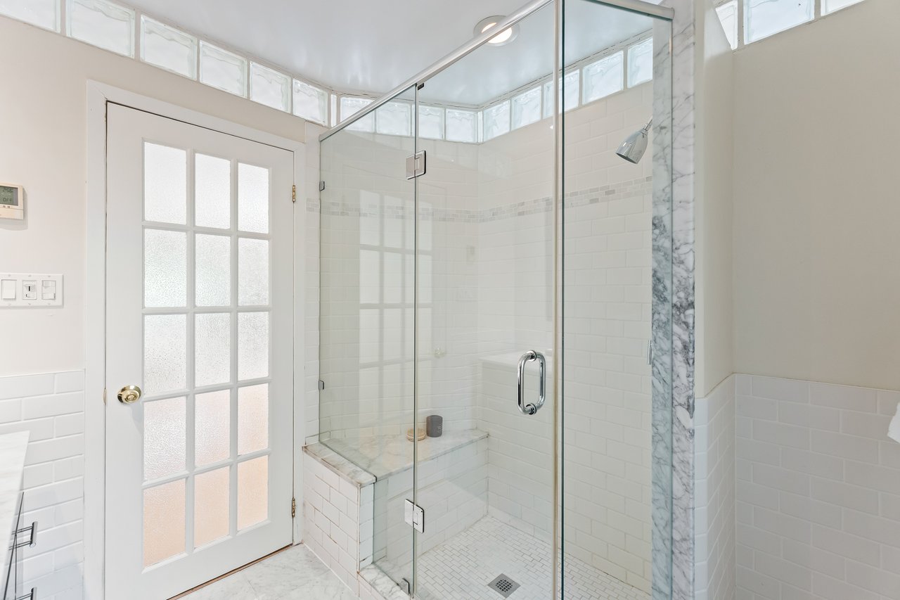 227 Waverley Rd
