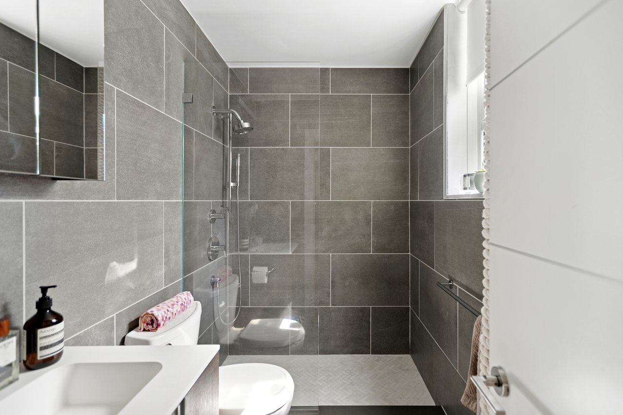 26 Gramercy Park South #8C