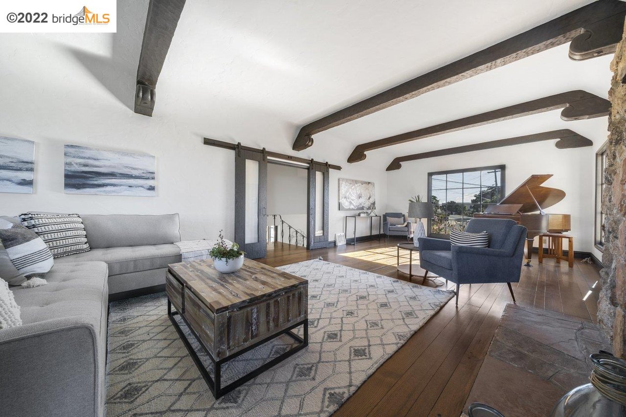 1665 Thousand Oaks Blvd