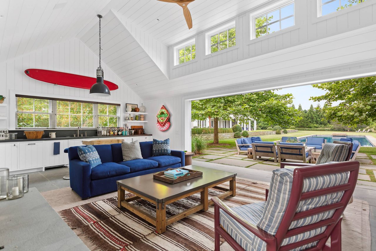 12 Two Trees Lane, Bridgehampton