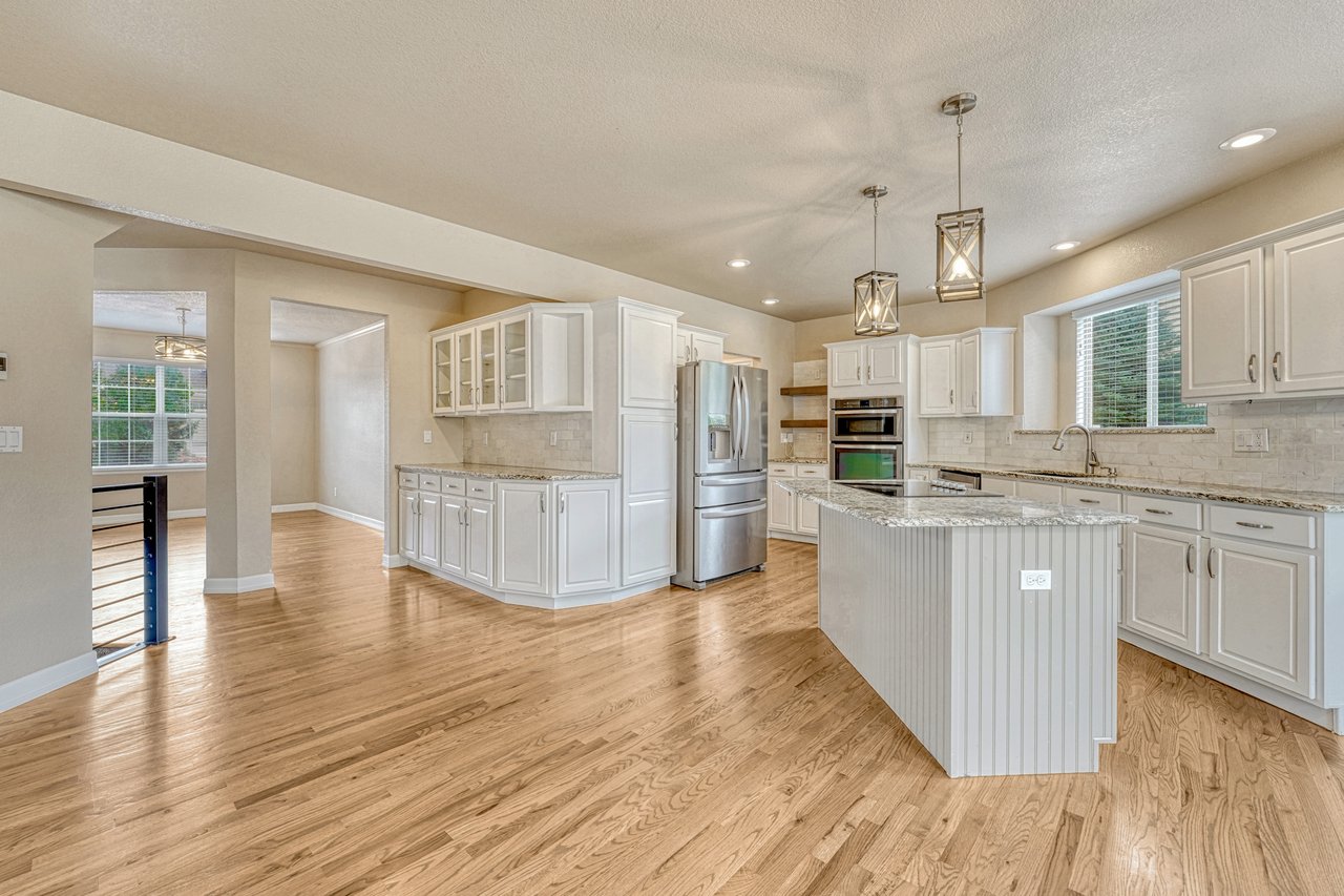 12589 Highland Oaks Place
