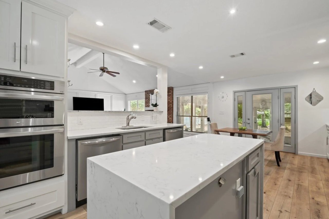1709 Crested Butte Dr - Westlake Hills Single-Story Legacy Estate on Half-Acre