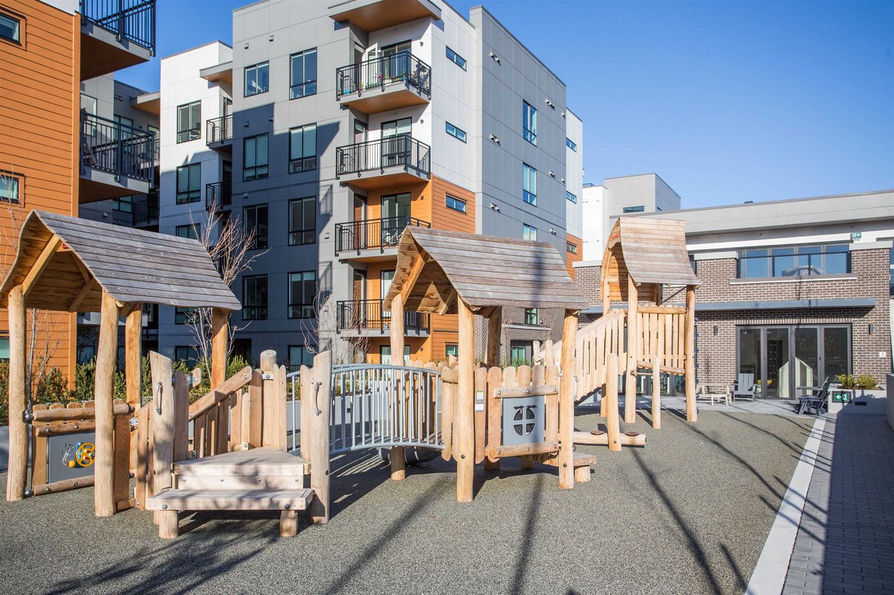 501-55 Klahanie Drive, Port Moody
