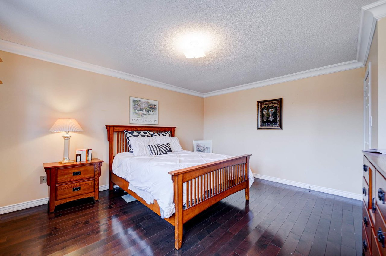 2184 Lumberman Lane