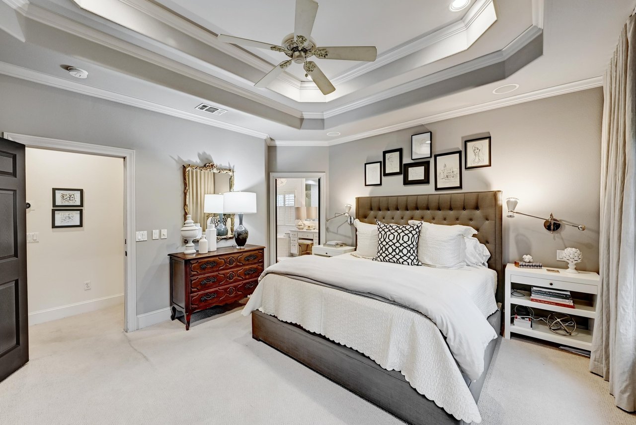 2100 Rue De St. Germaine