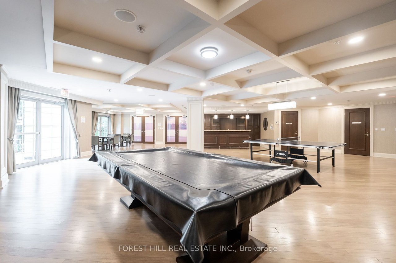 LIVING IN ARIA PENTHOUSES