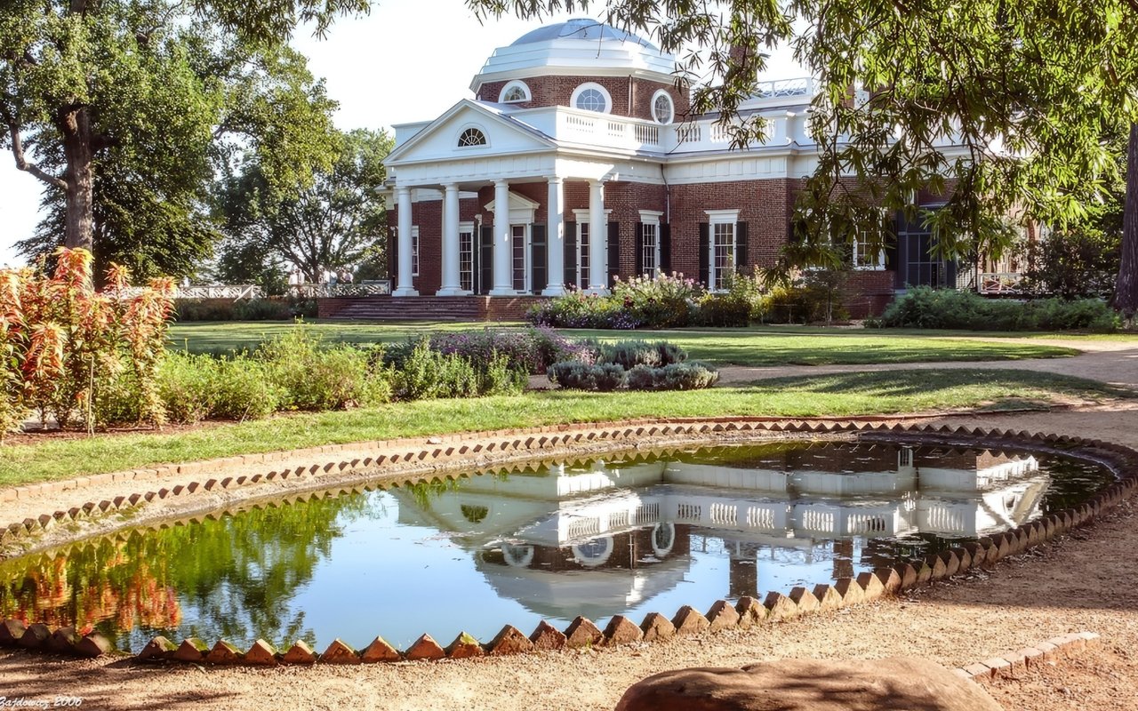 Headlights and Horticulture: Great Gardens of the World - Monticello 