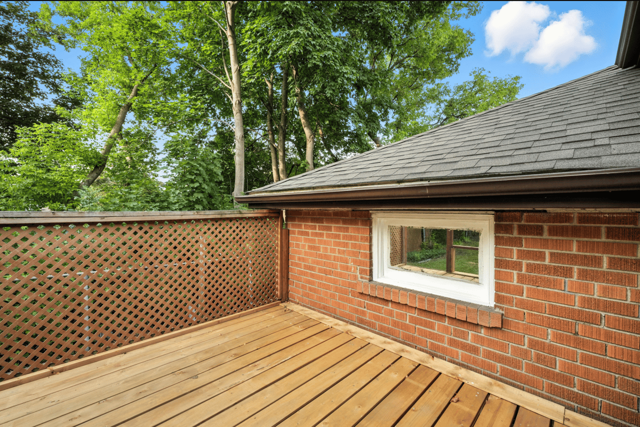 2975 Weston Road