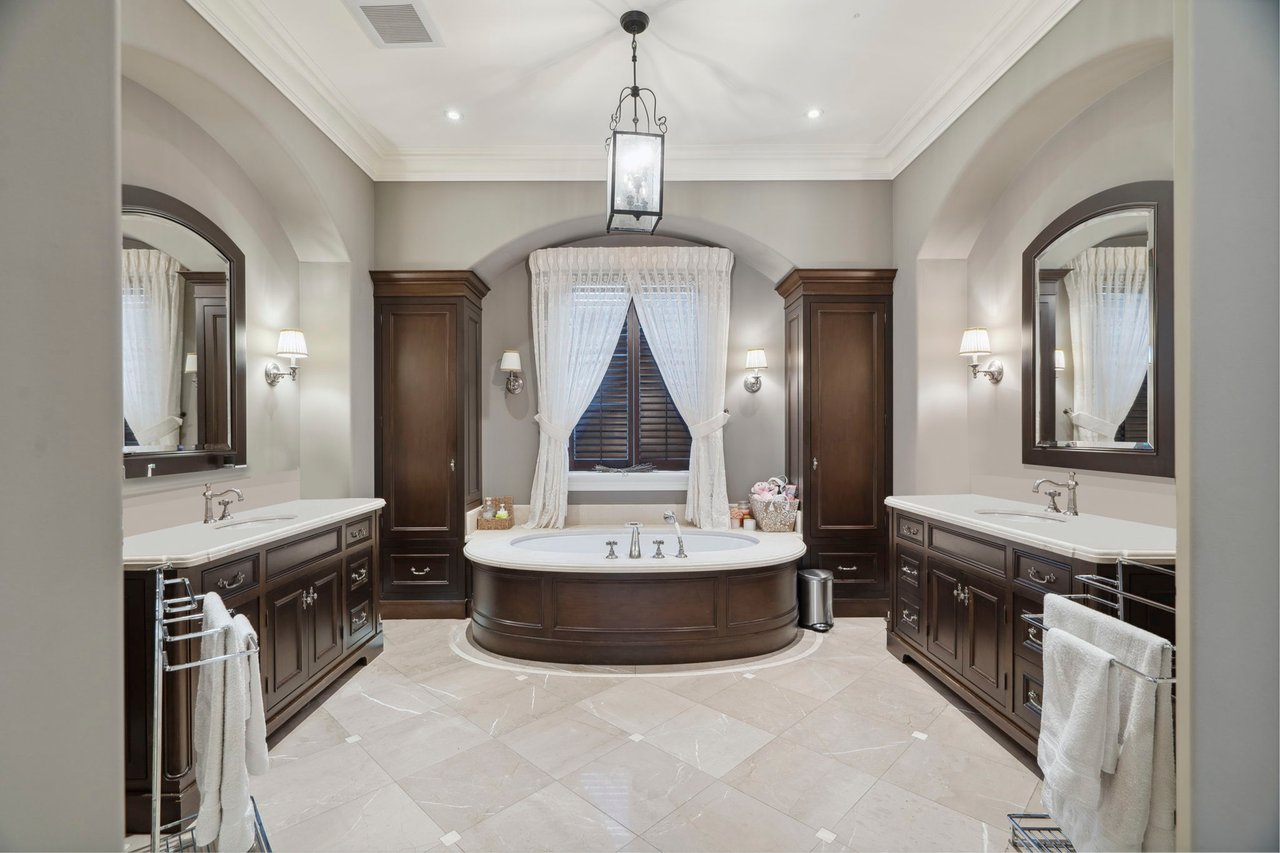 Landmark Estate