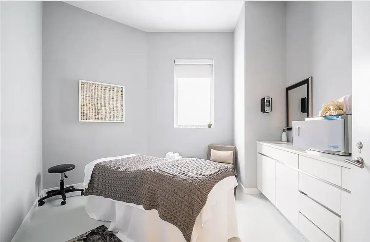 554 West 54th Street, Apt 28-H
