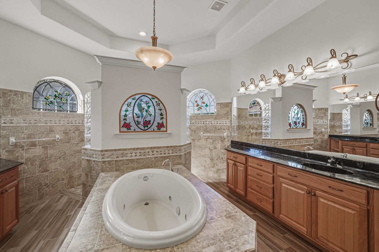 12852 GRAND TRAVERSE DR