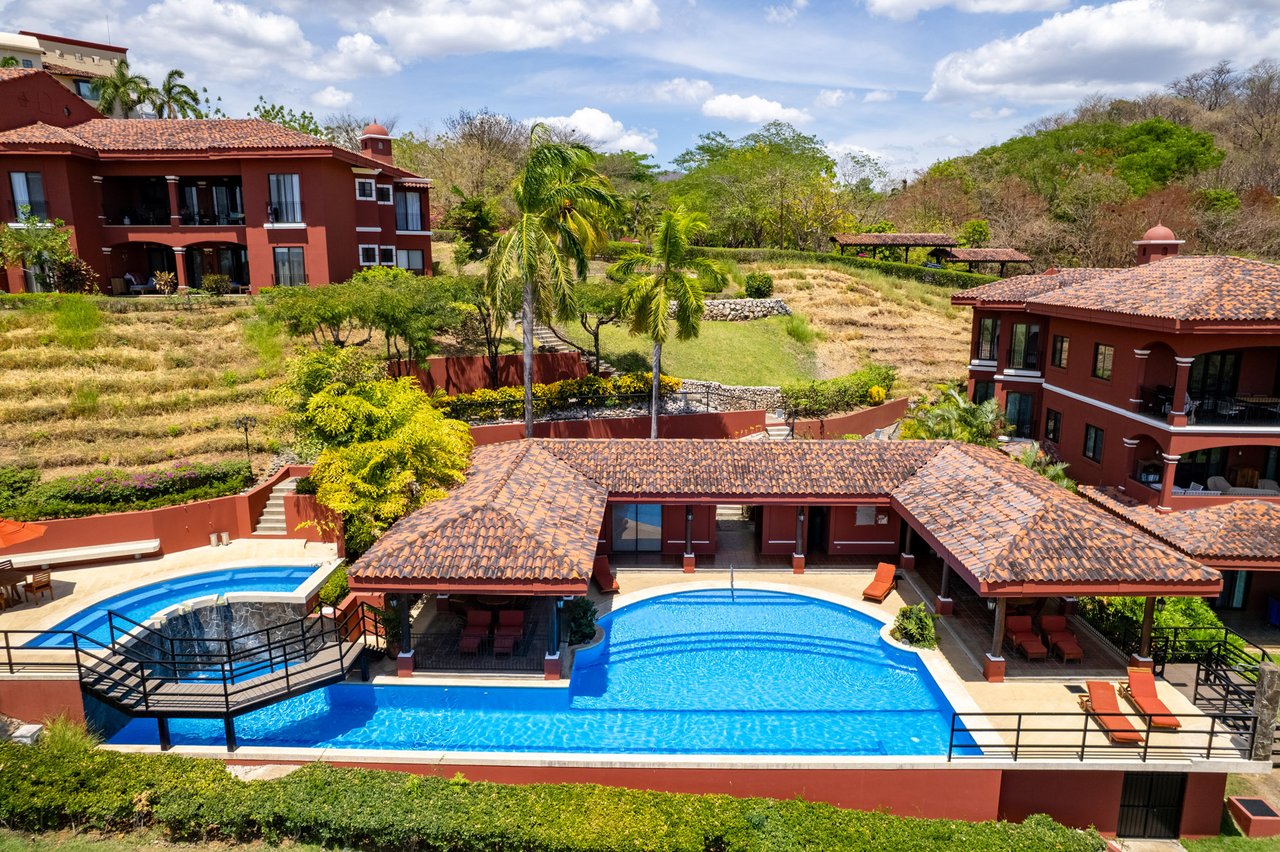 Bougainvillea Penthouse 4315 | Ocean-View 3BR in Reserva Conchal