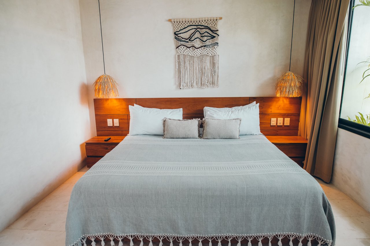 Casa Thomas | 3BR Jungle Villa with Rooftop Pool