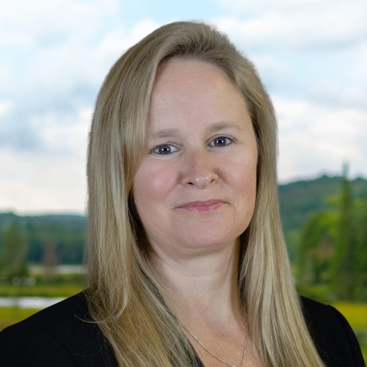 Darci Byrne Old Forge, NY Real Estate Agent Headshot