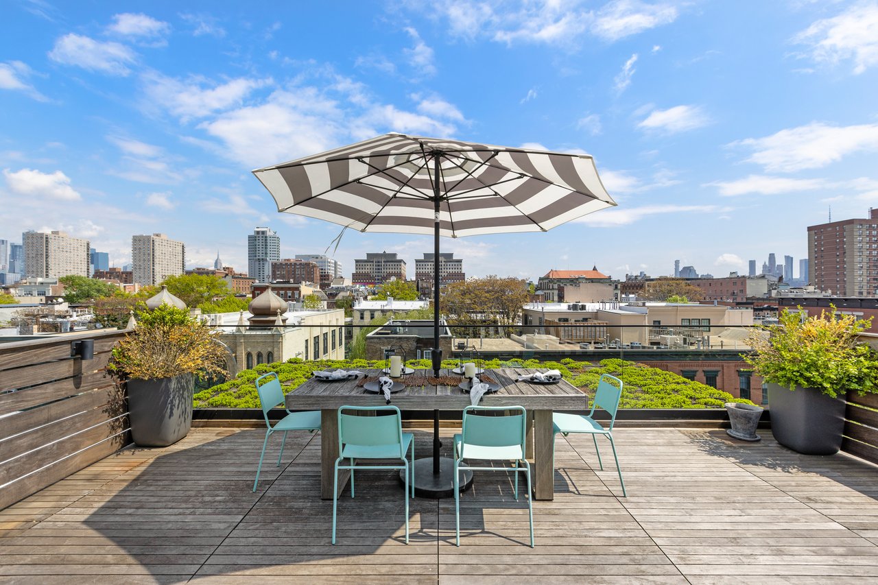 110 Park Avenue, Hoboken