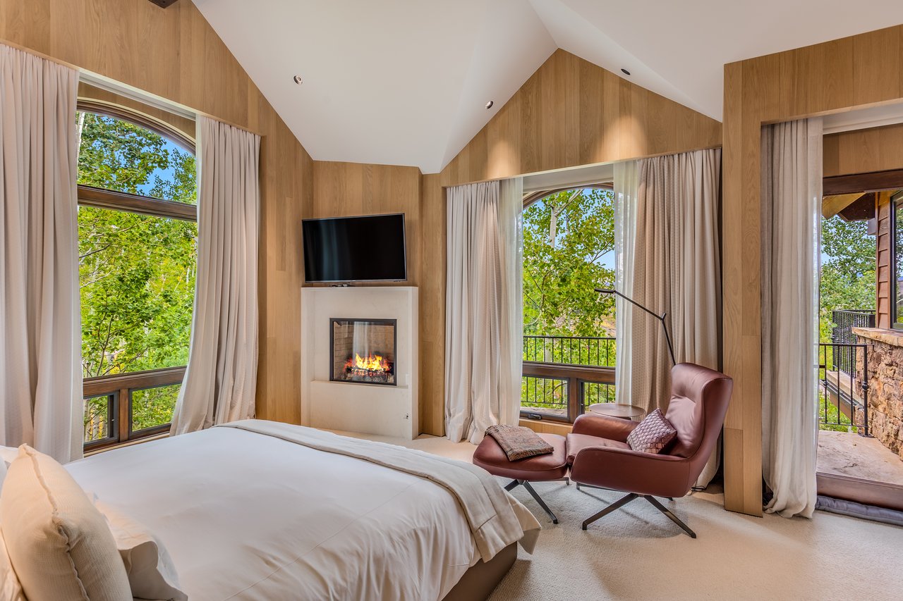 Edgewood Lane Masterpiece