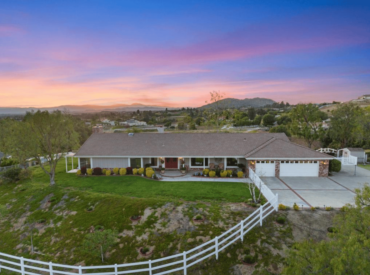 40225 Lucero Dr