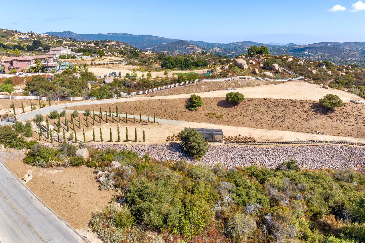 42302 Hacienda Dr.