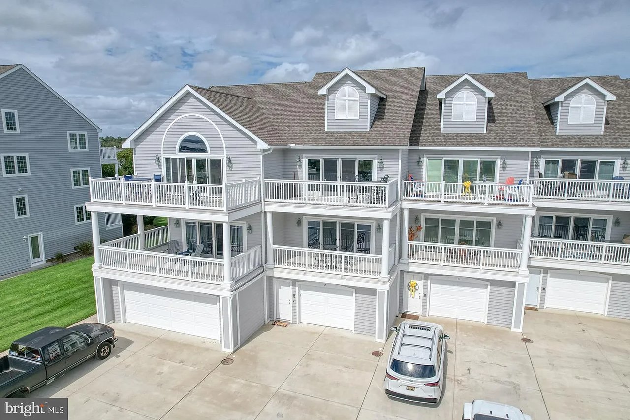 13 Marina View Ct #A-7