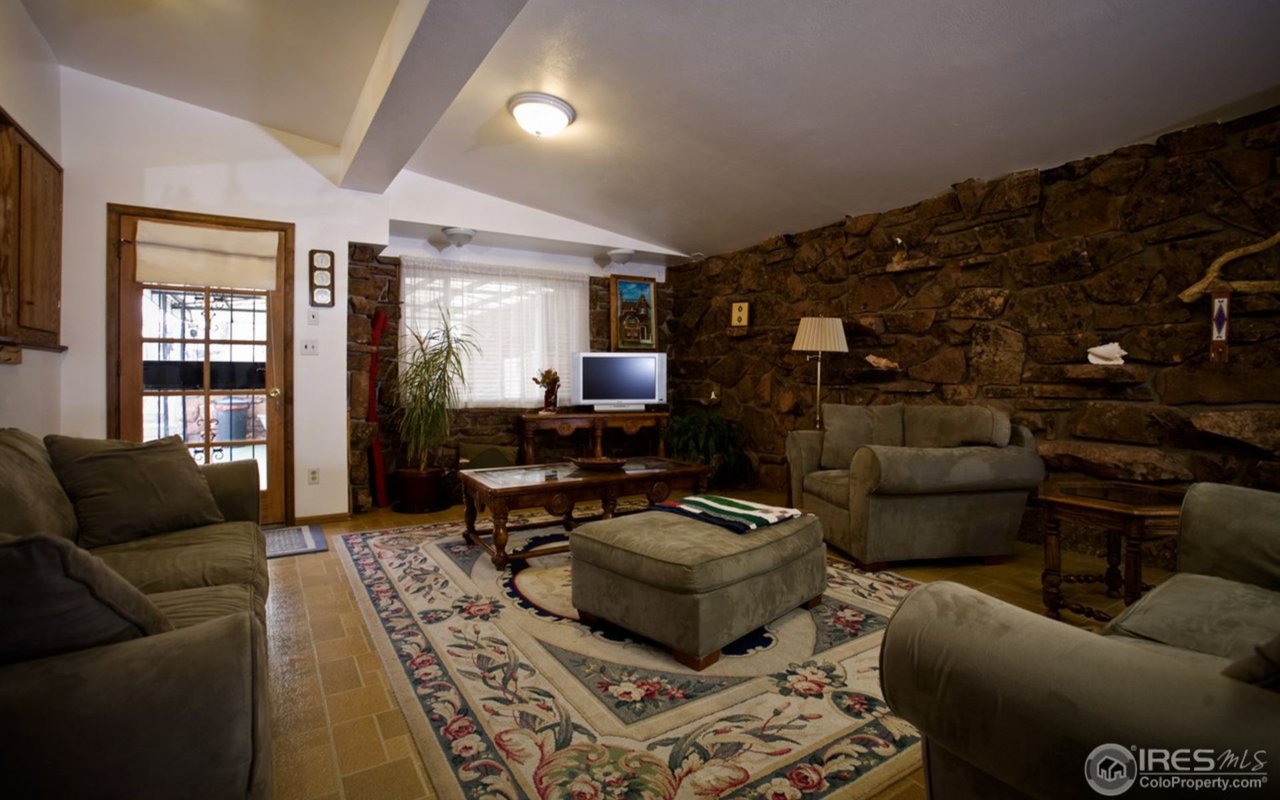 5325 Eldorado Springs Dr