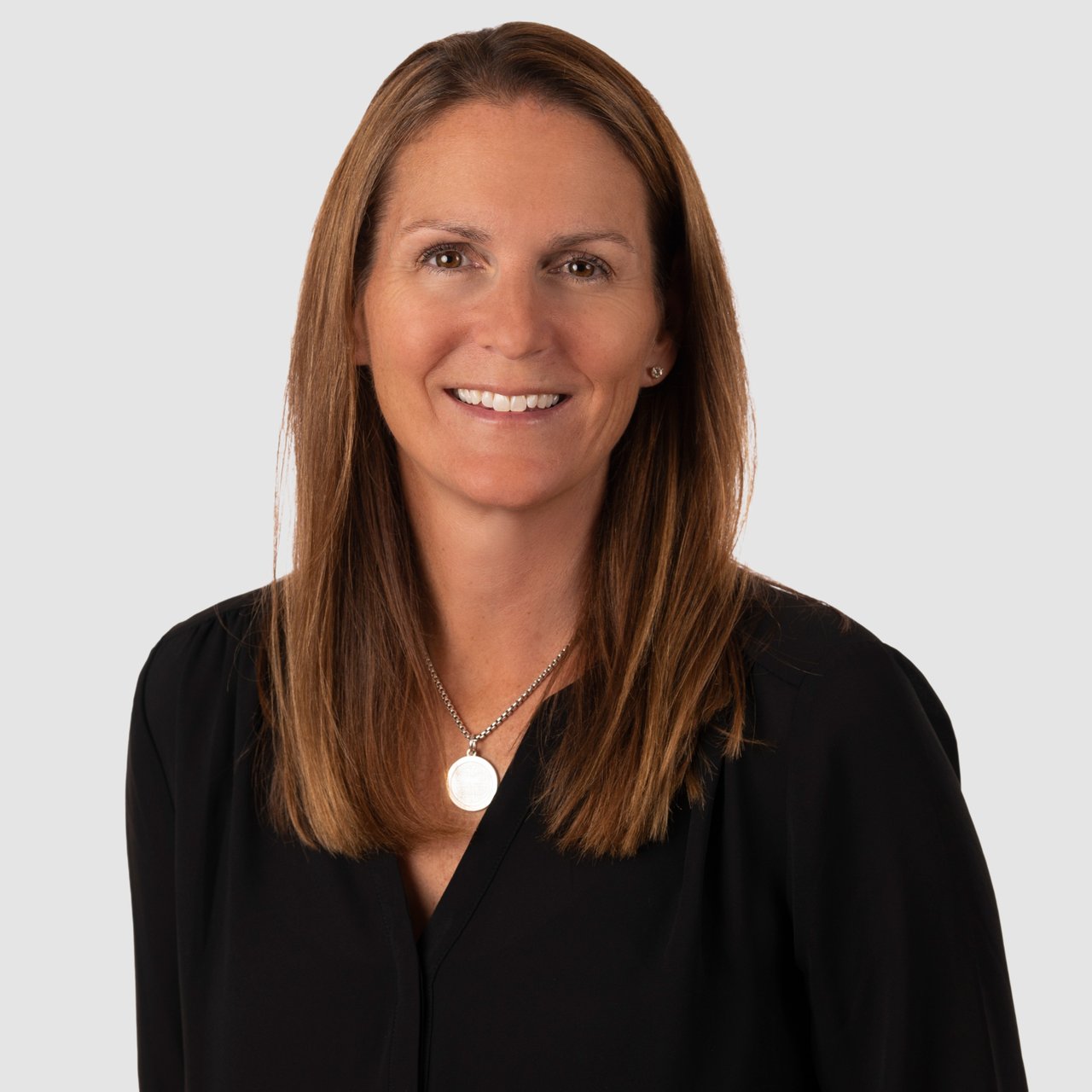 Lexi Carr Marble Head, MA Real Estate Agent Headshot