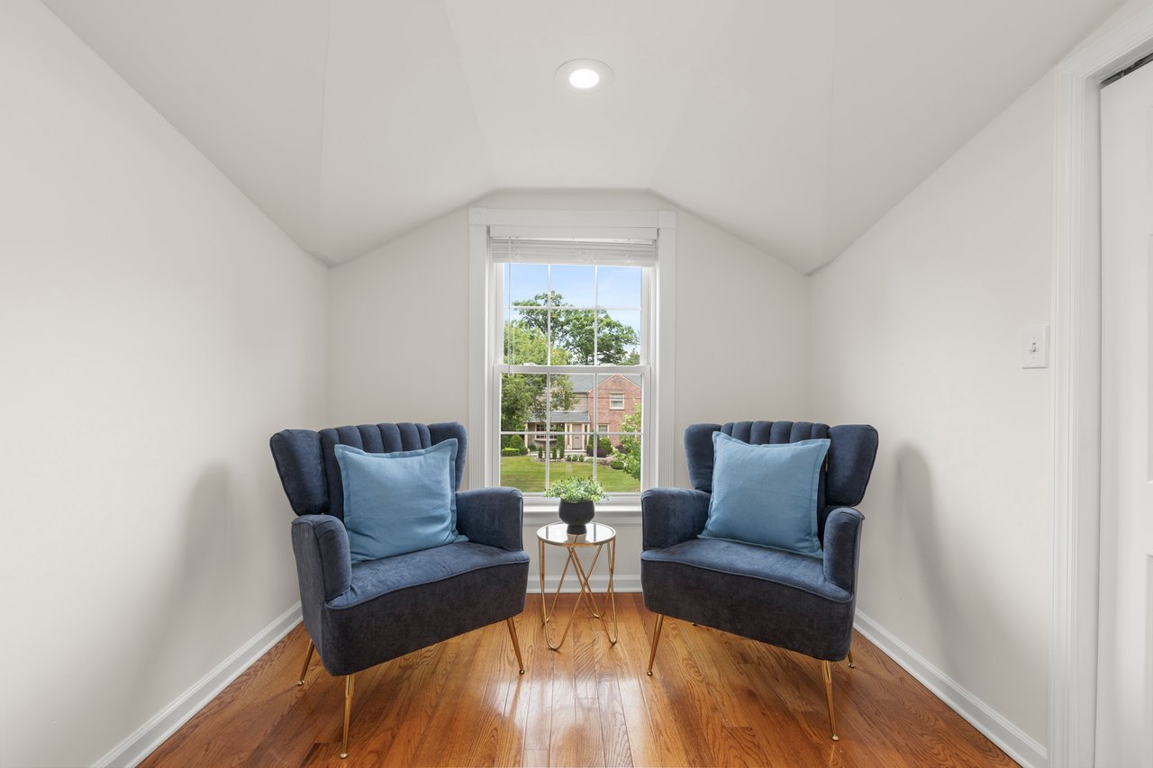 Timeless Elegance. Premier Deerfield Location. Exceptional Living.