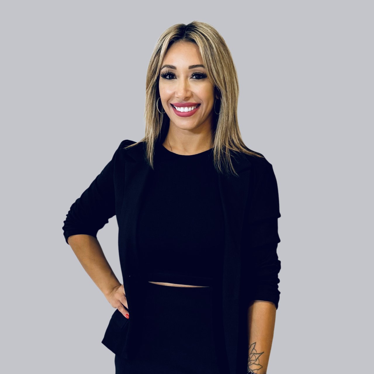 Brenda Lopez Midland, TX Real Estate Agent Headshot