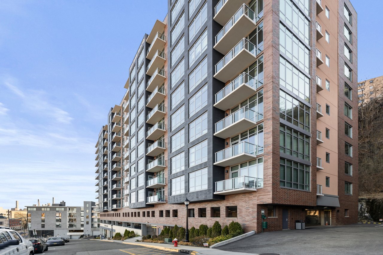 8701 Churchill Rd Unit 1401