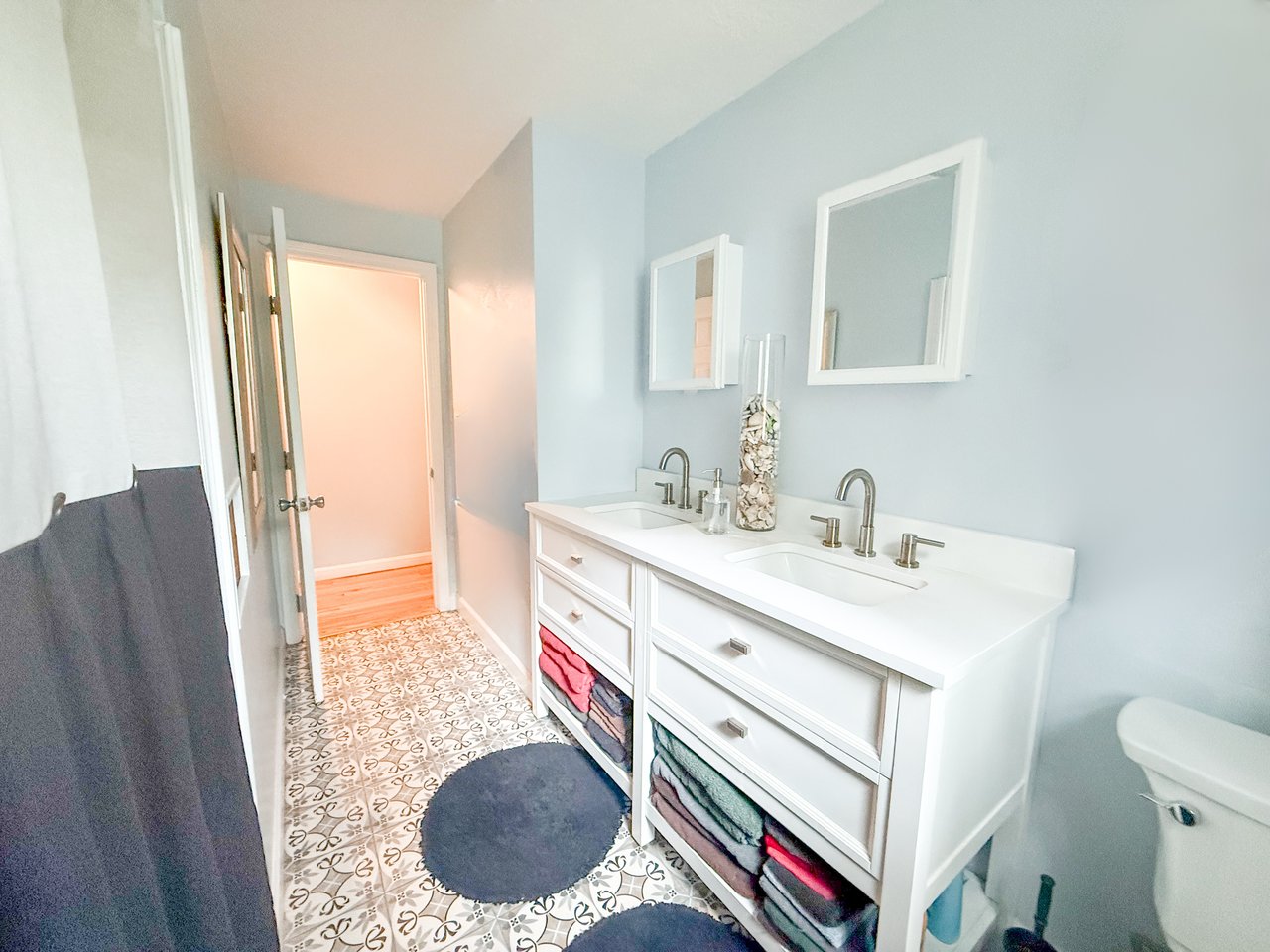 FOR SALE | Turnkey Business & Home