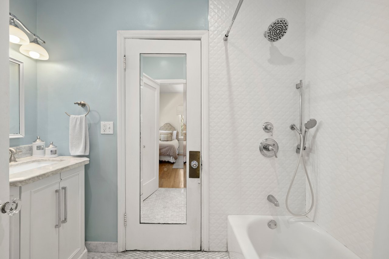 Hancock Park Exclusive Off-Market