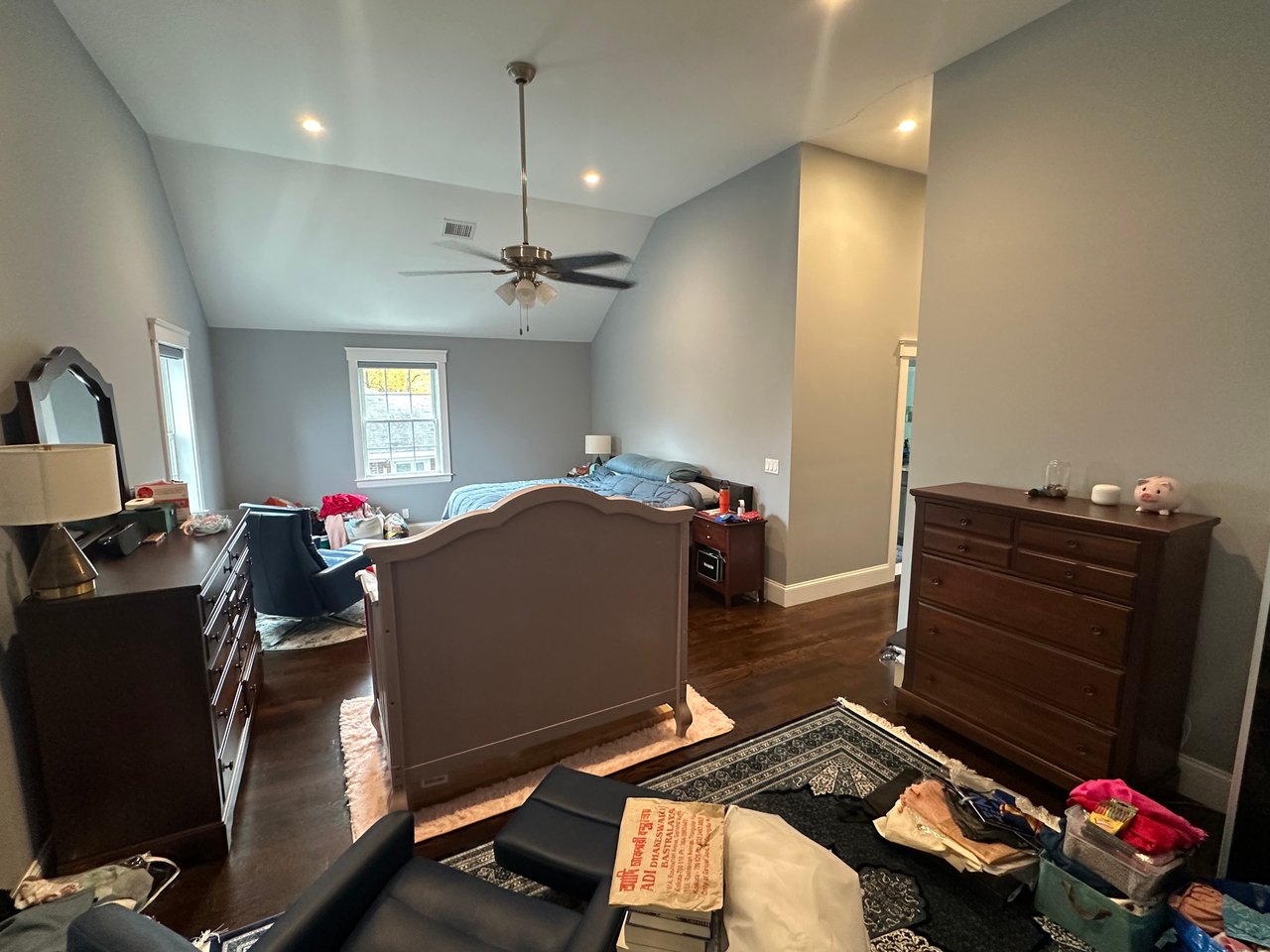 53 Old Mystic St, Arlington