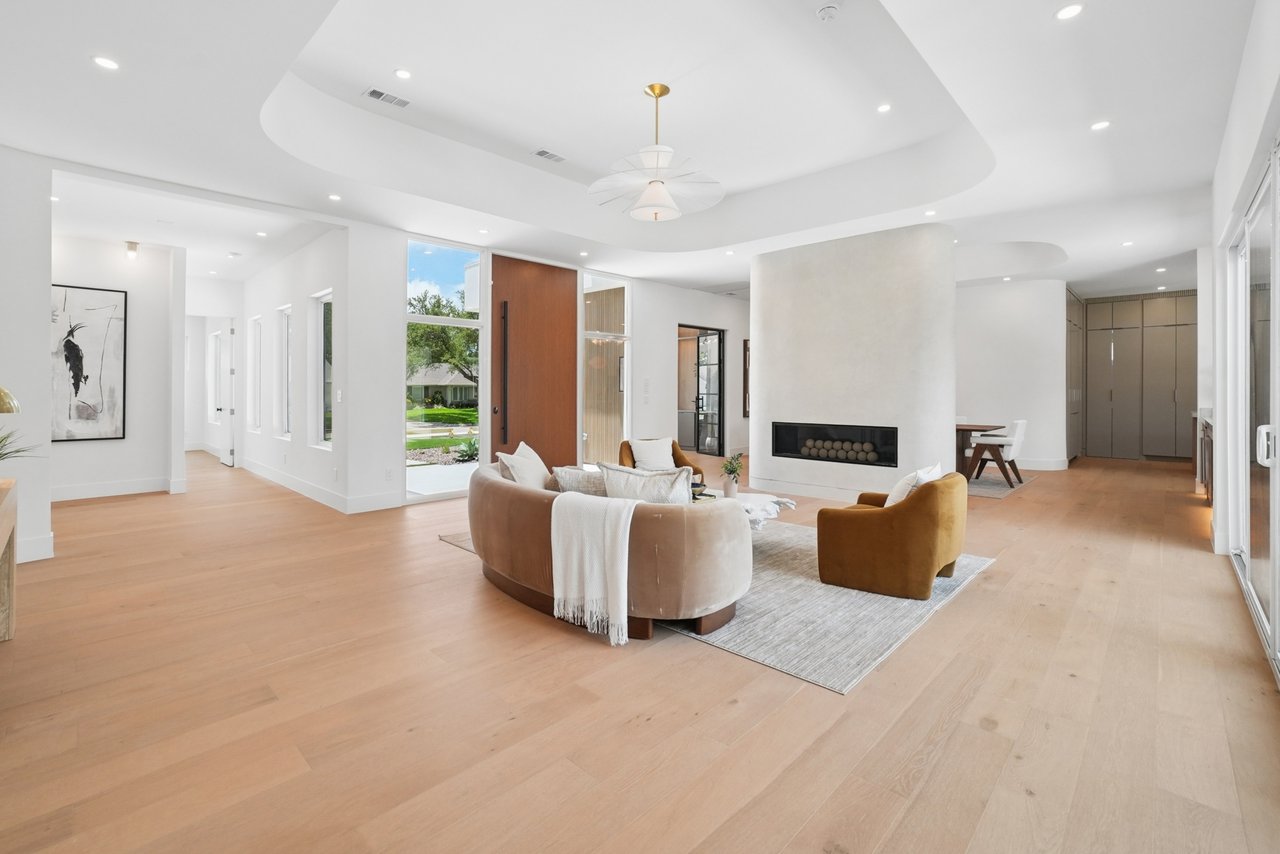 Whitehall | Dallas TX