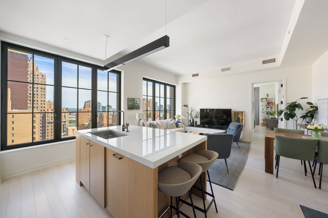 959 First Ave, Unit 17C
