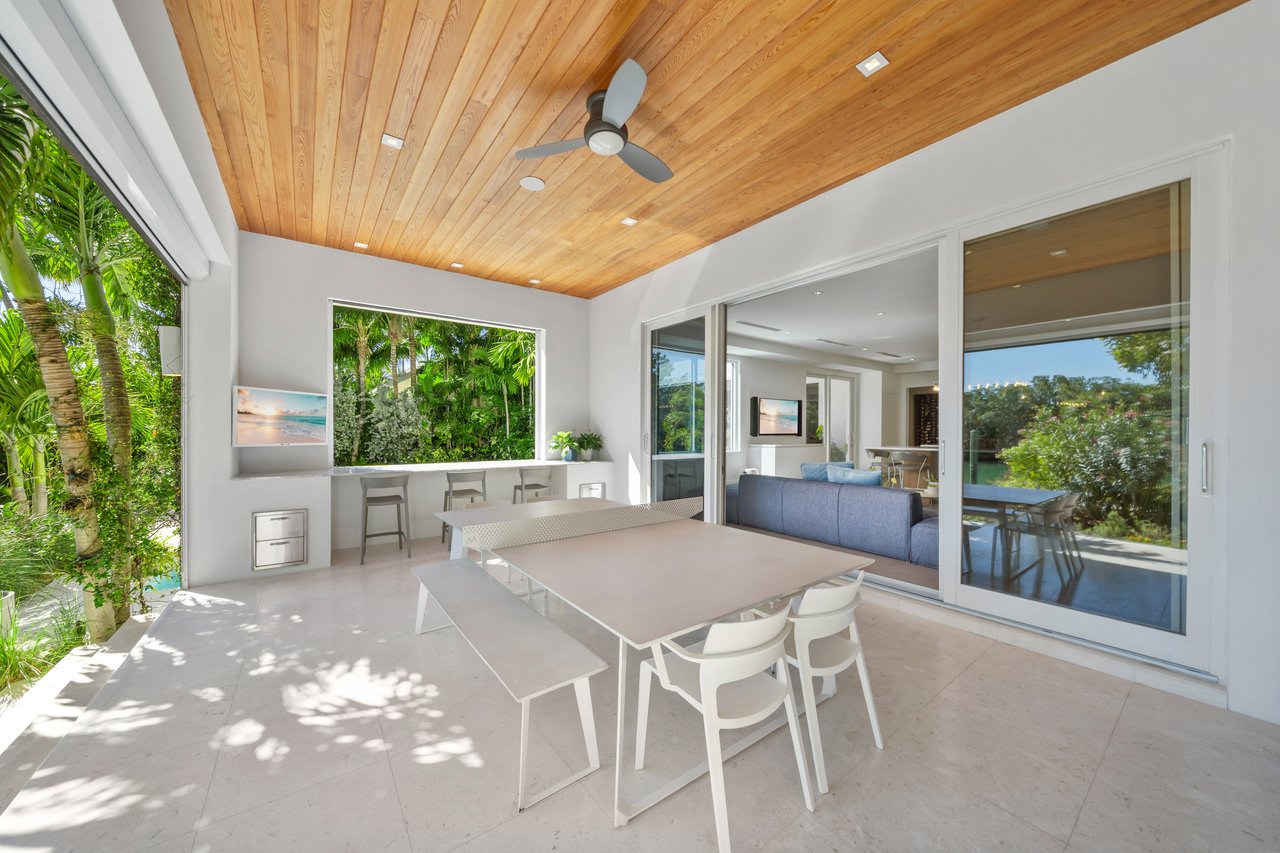 180 Cape Florida Drive