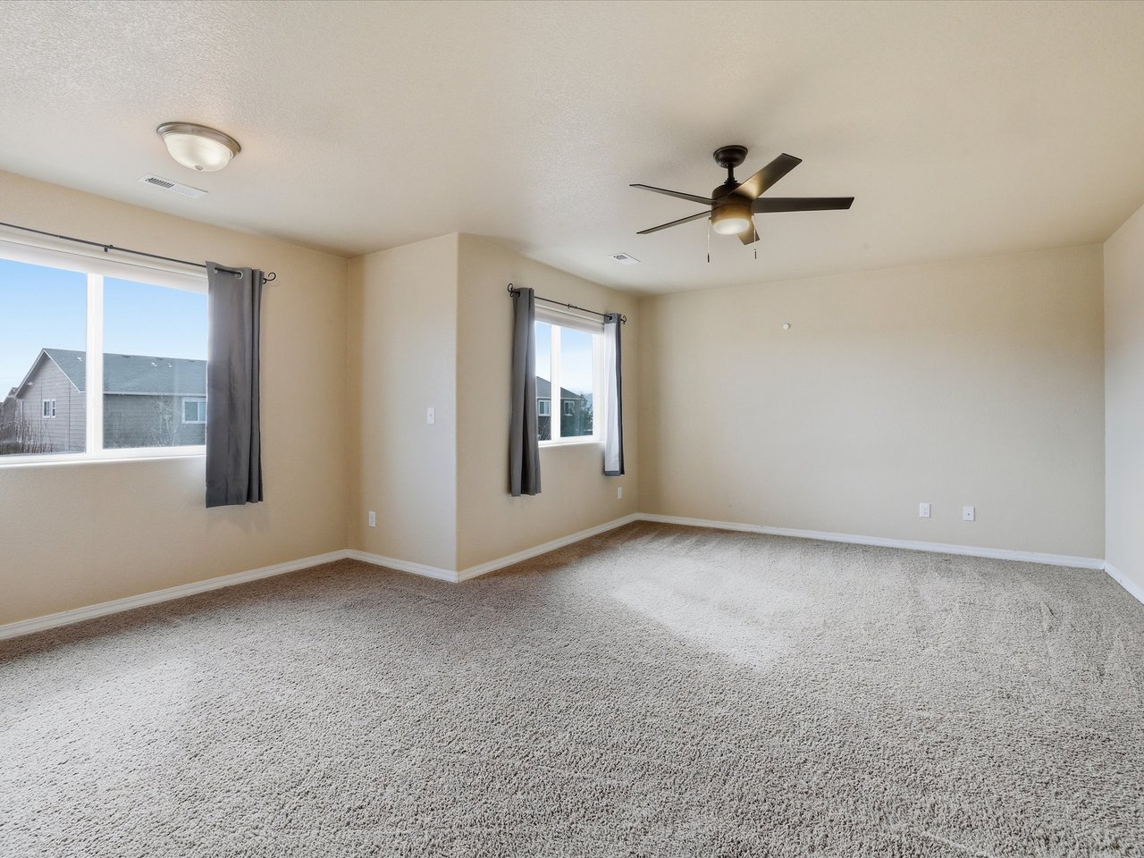 10859 Hidden Ridge Circle