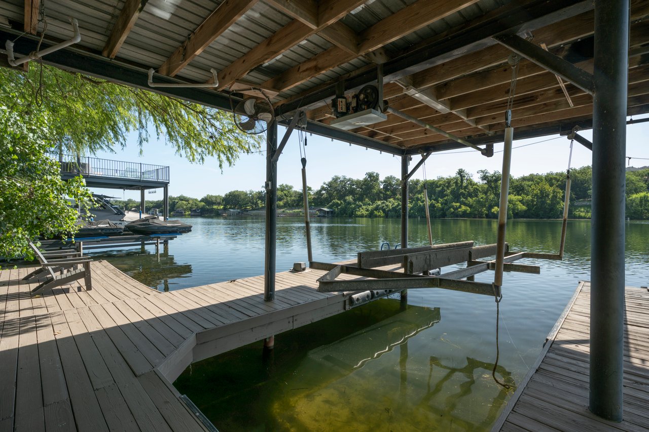 Lake Austin Waterfront