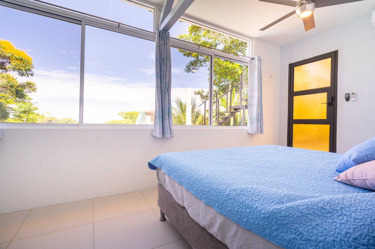 Casa Chiquita - Ocean View Retreat in the Heart of Ojochal – 3 Bed, 3 Bath with Pool, Fruit Trees & Prime Location