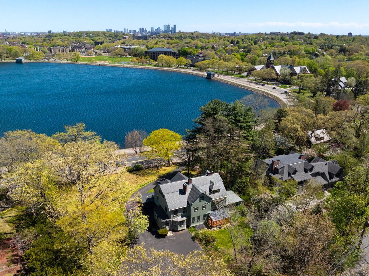 40 Beacon Street